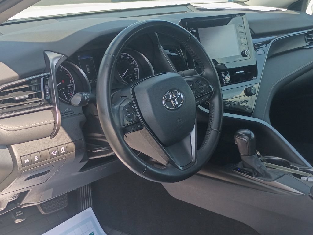 Used 2021 Toyota Camry SE FWD image 18