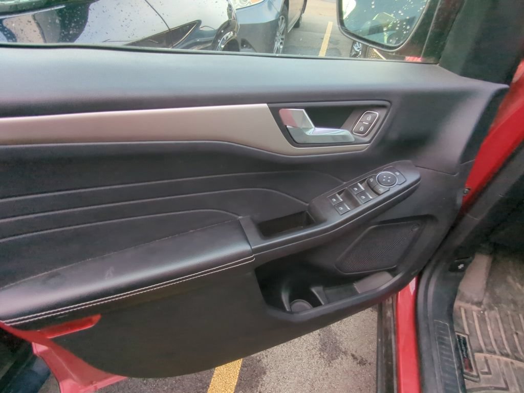 Used 2021 Ford Escape SE w/ Convenience Package AWD/4WD image 8