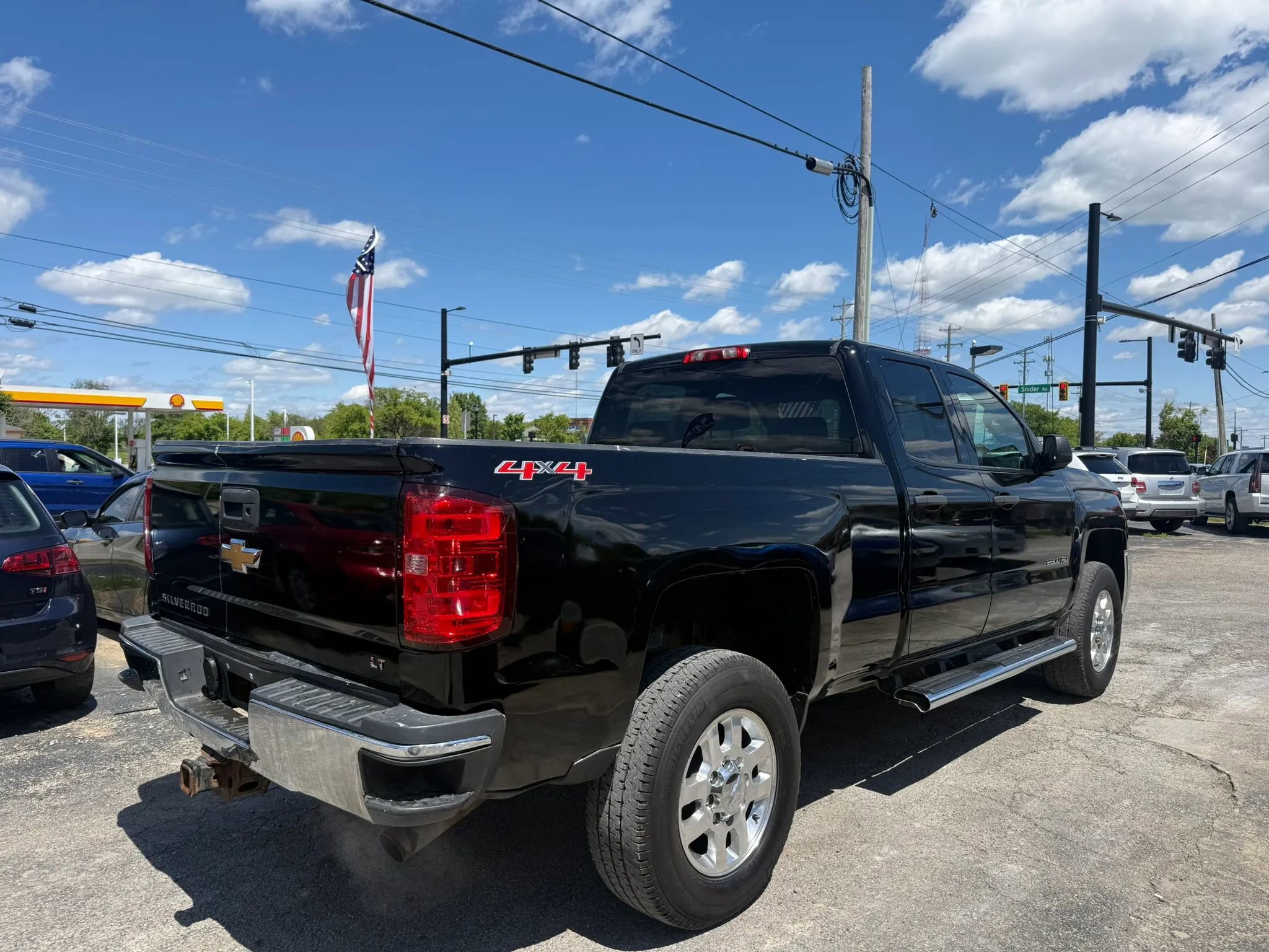 Used 2015 Chevrolet Silverado 2500 LT w/ LT Convenience Package AWD/4WD image 6