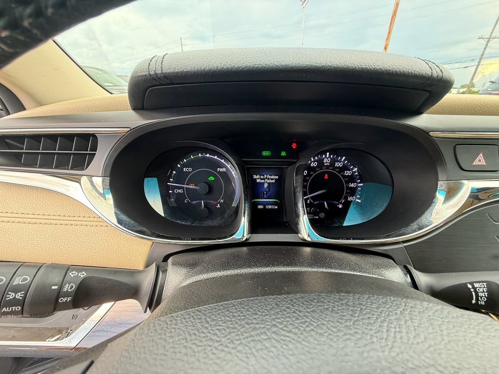 Used 2014 Toyota Avalon XLE Touring FWD image 16