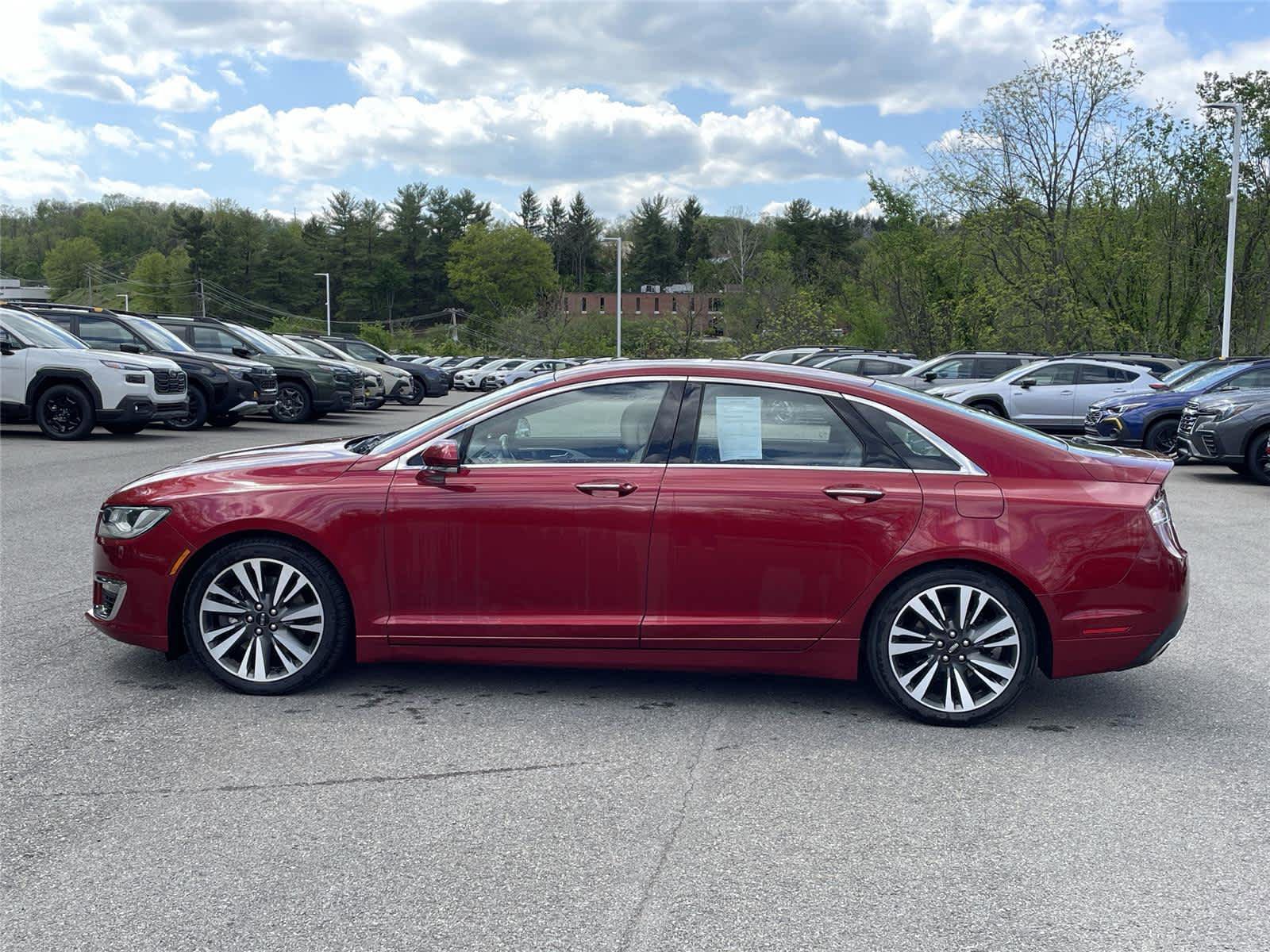 Used 2017 Lincoln MKZ Reserve w/ Climate Package AWD/4WD image 2