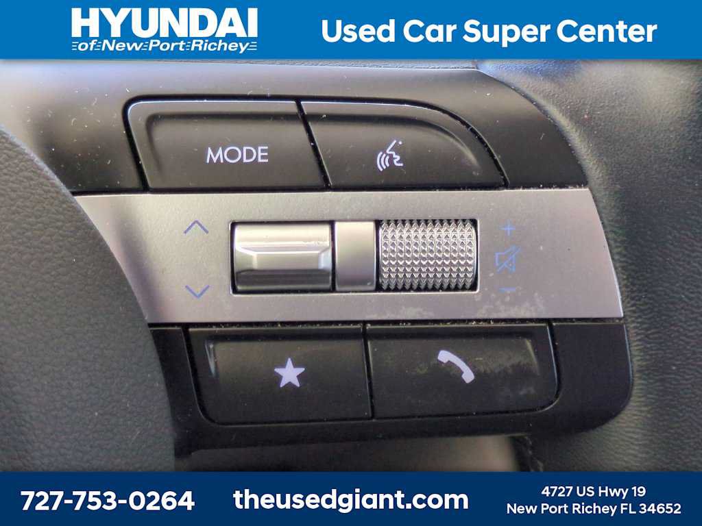 Used 2025 Hyundai Tucson SEL FWD image 31