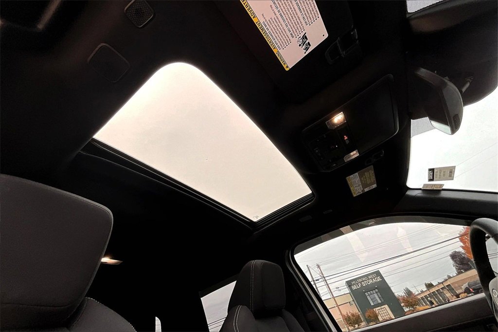 Used 2025 Toyota Tacoma TRD Off-Road image 14