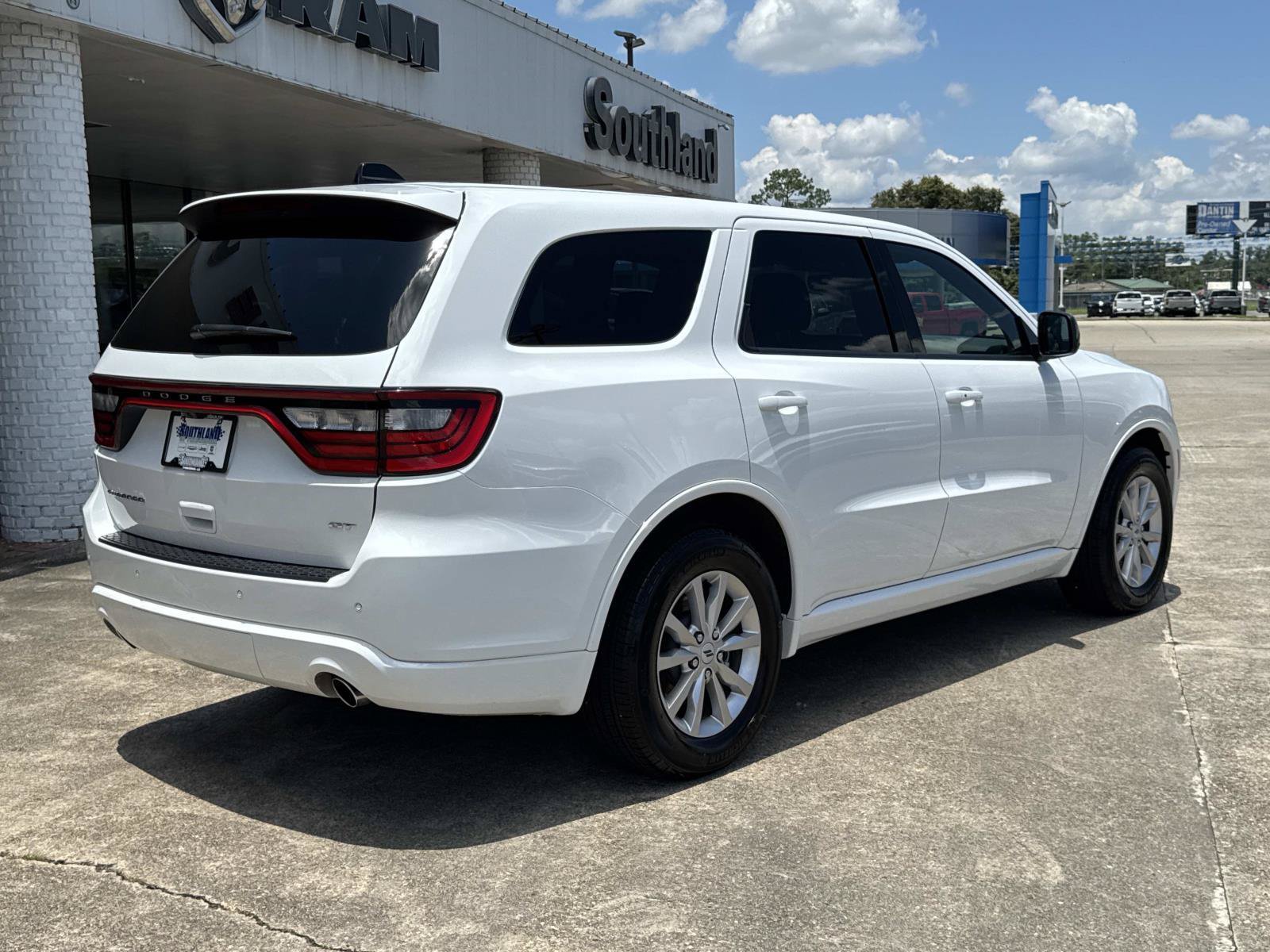 Used 2026 Dodge Durango GT RWD image 7