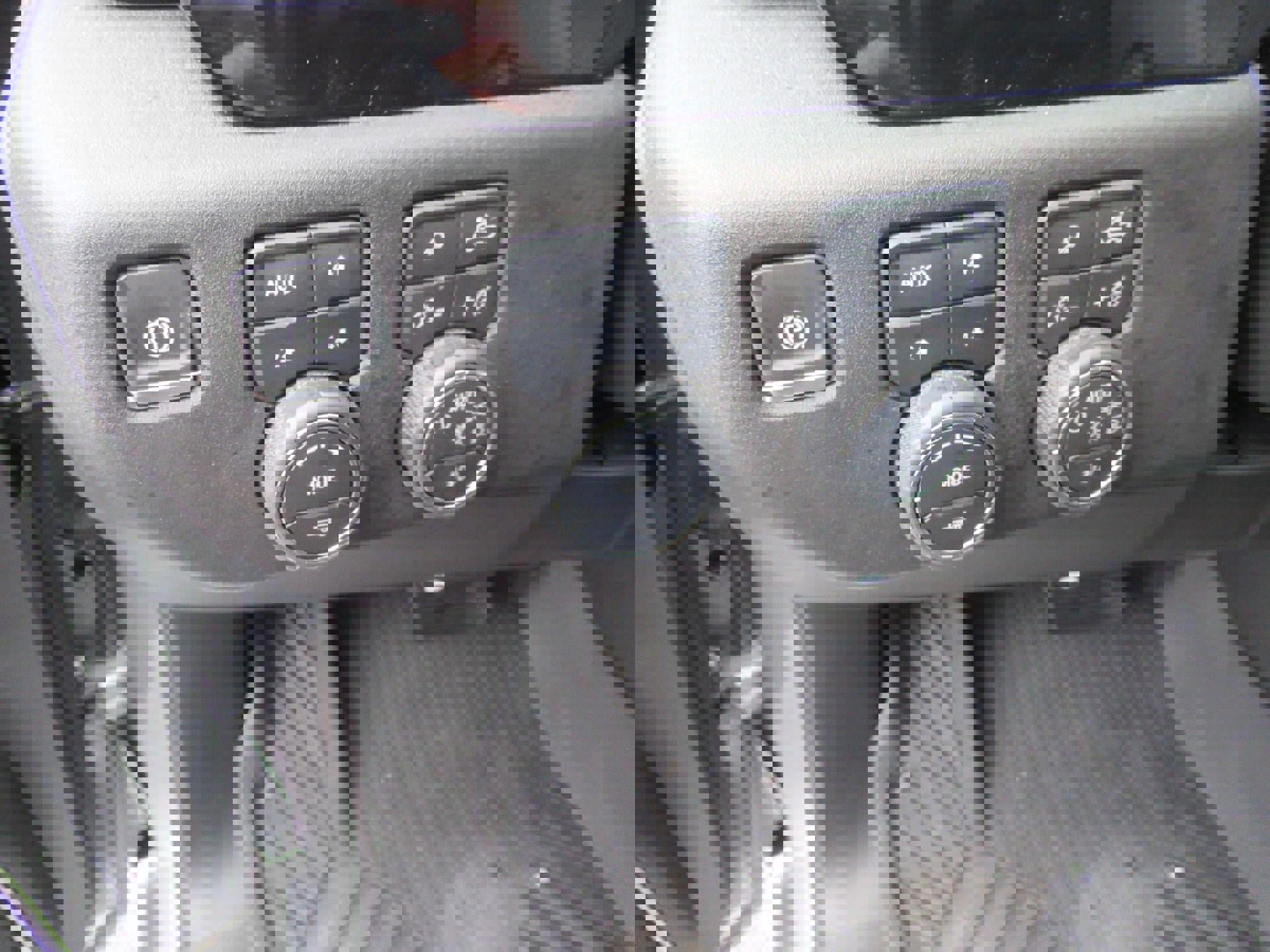 Certified 2024 Chevrolet Silverado 1500 LTZ w/ LTZ Premium Package image 10