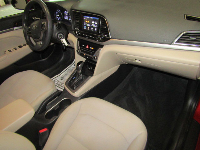 Used 2017 Hyundai Elantra SE w/ SE A/T Tech Package 03 FWD image 12
