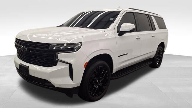 Used 2024 Chevrolet Suburban RST w/ Luxury Package image 3