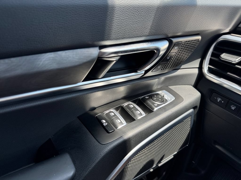 Certified 2025 Kia Telluride SX Prestige X-Line AWD/4WD image 14