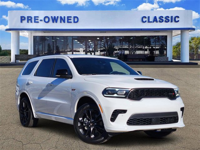 Used 2025 Dodge Durango GT image 1