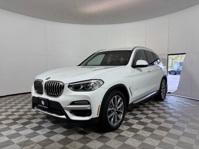 Used 2019 BMW X3 xDrive30i w/ Premium Package AWD/4WD image 3