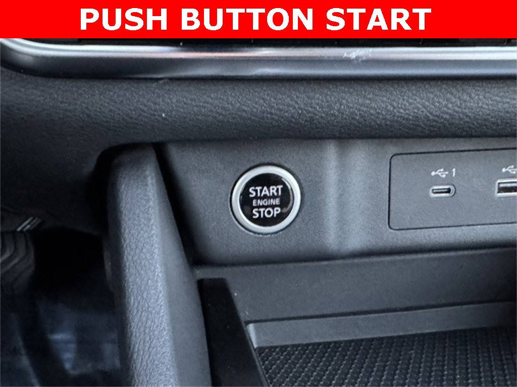 Used 2023 Nissan Rogue SV image 25