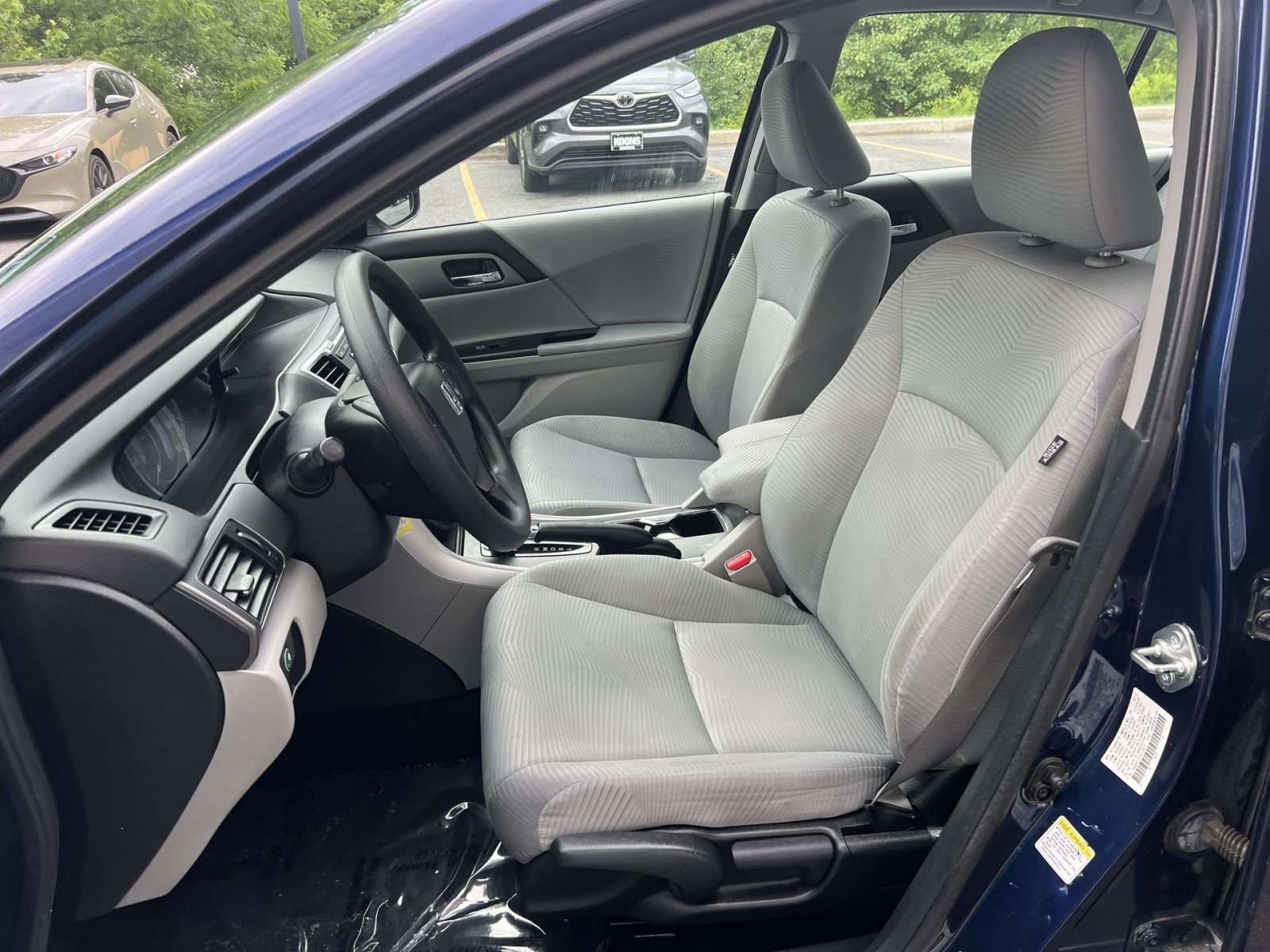 Used 2015 Honda Accord LX image 13