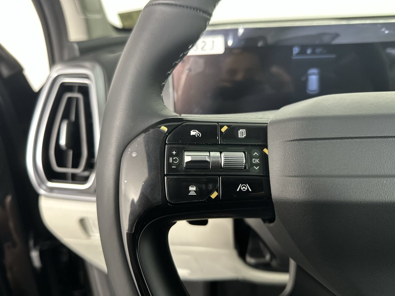 New 2026 Kia Sorento EX FWD image 6
