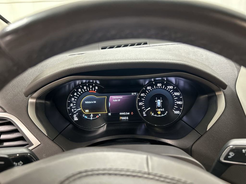 Used 2019 Lincoln MKZ Reserve w/ Reserve Plus Package AWD/4WD image 13