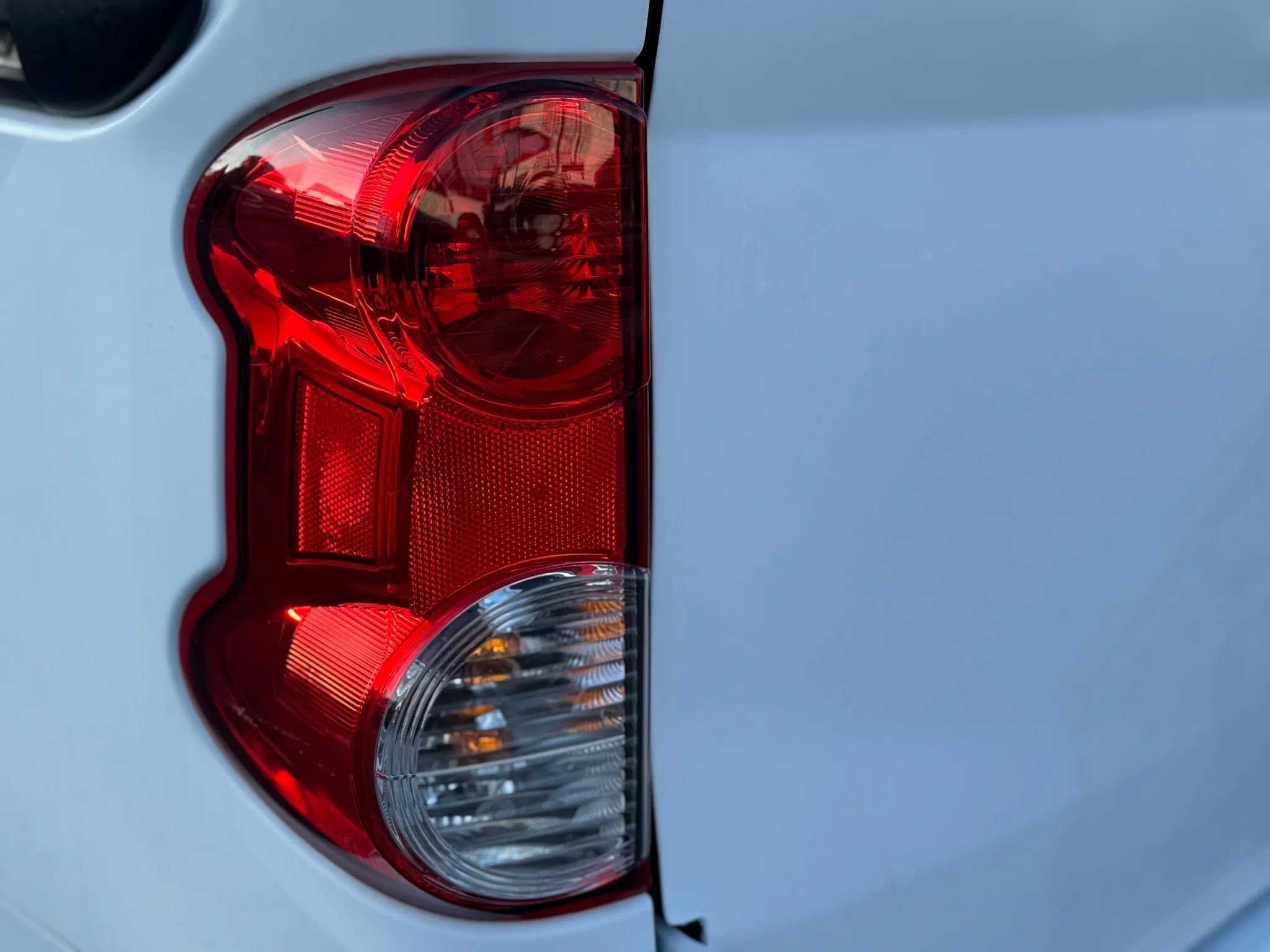 Used 2018 Nissan NV200 SV image 14