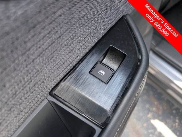 Certified 2023 Nissan Rogue SV AWD/4WD image 11