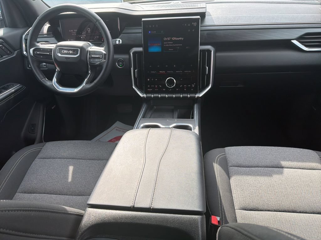 Used 2025 GMC Acadia Elevation FWD image 9