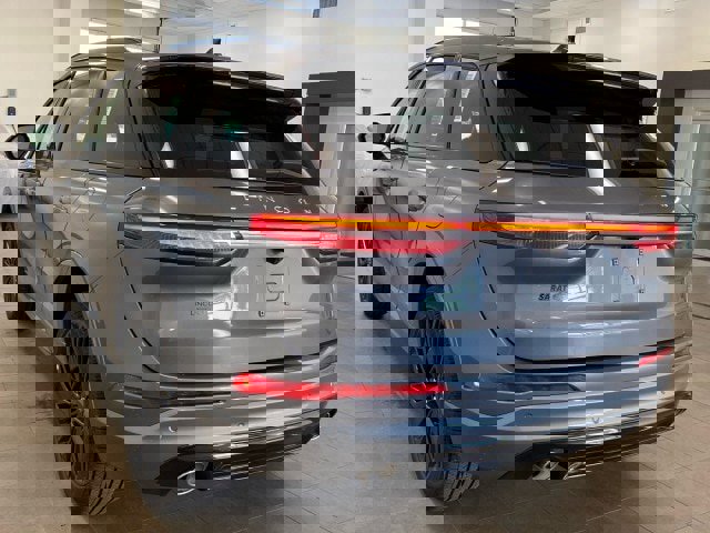 New 2025 Lincoln Corsair Reserve w/ Jet Appearance Package image 5