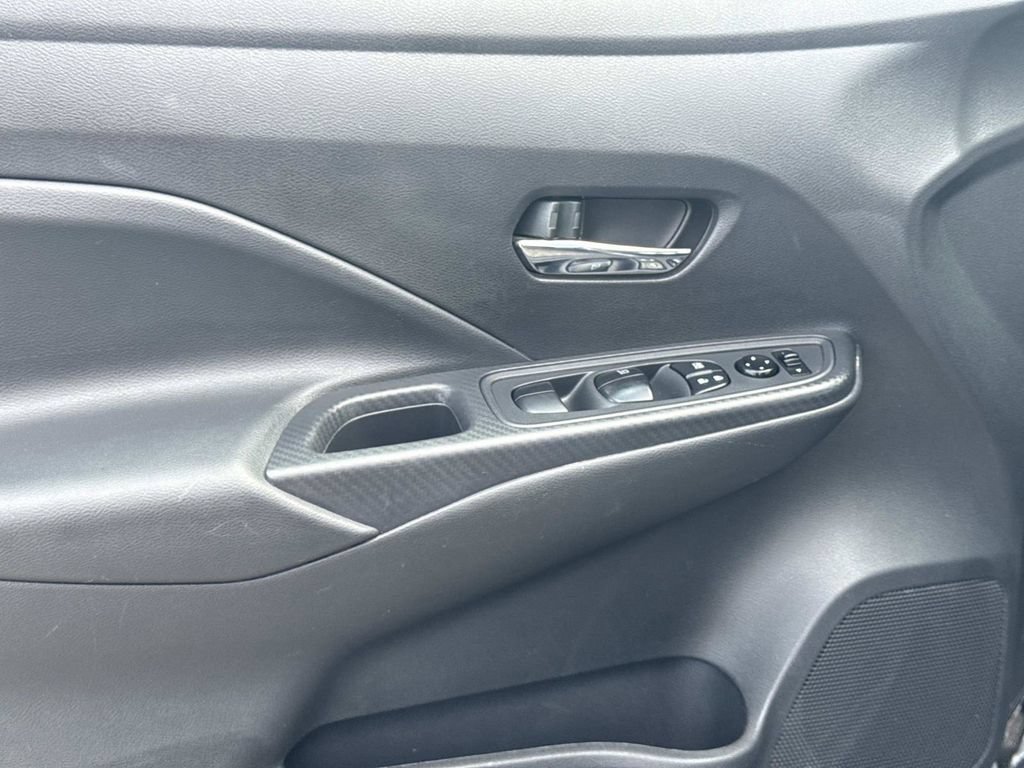 Certified 2024 Nissan Versa SV FWD image 17