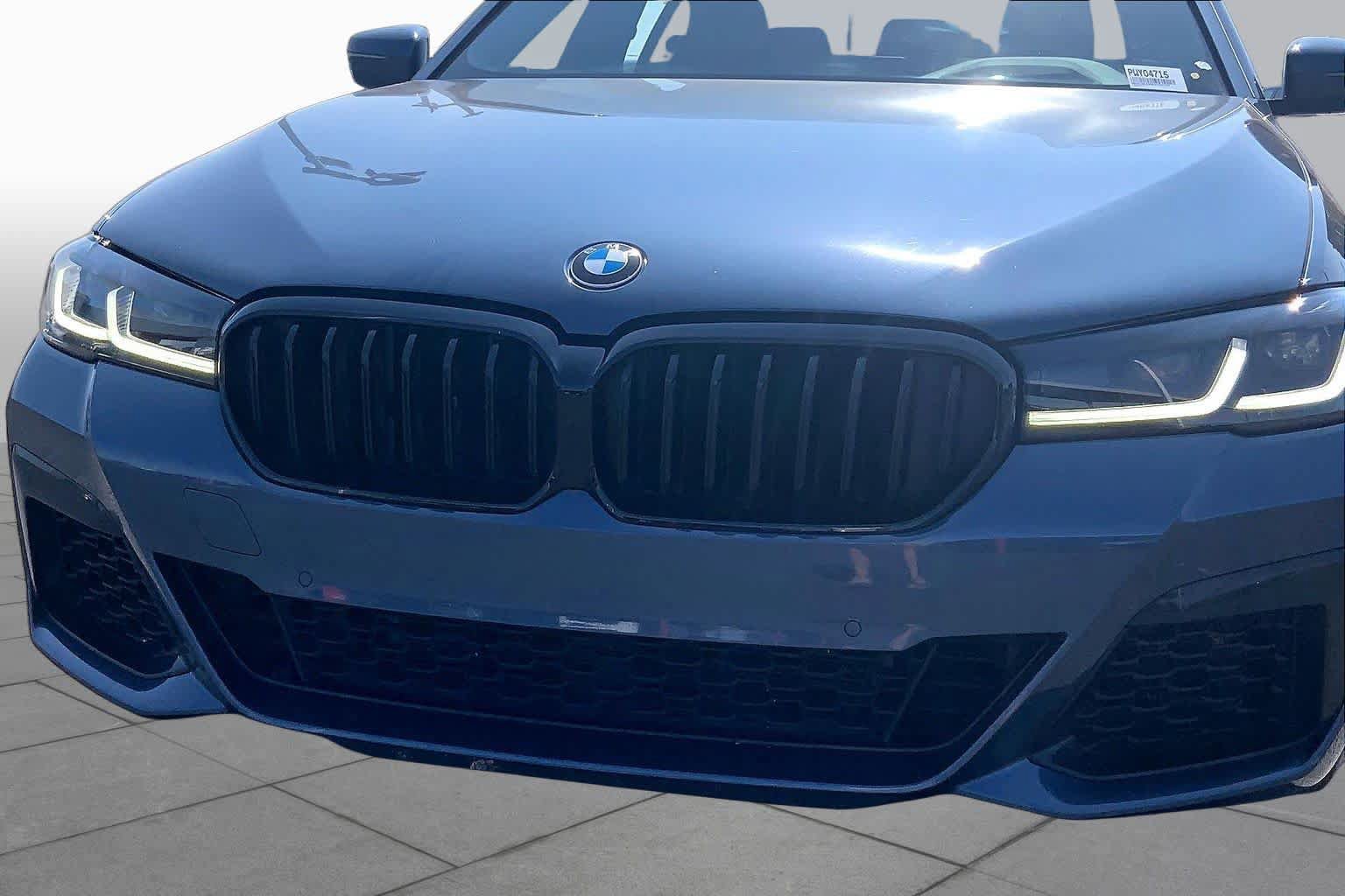 Used 2023 BMW 540i w/ M Sport Package RWD image 30