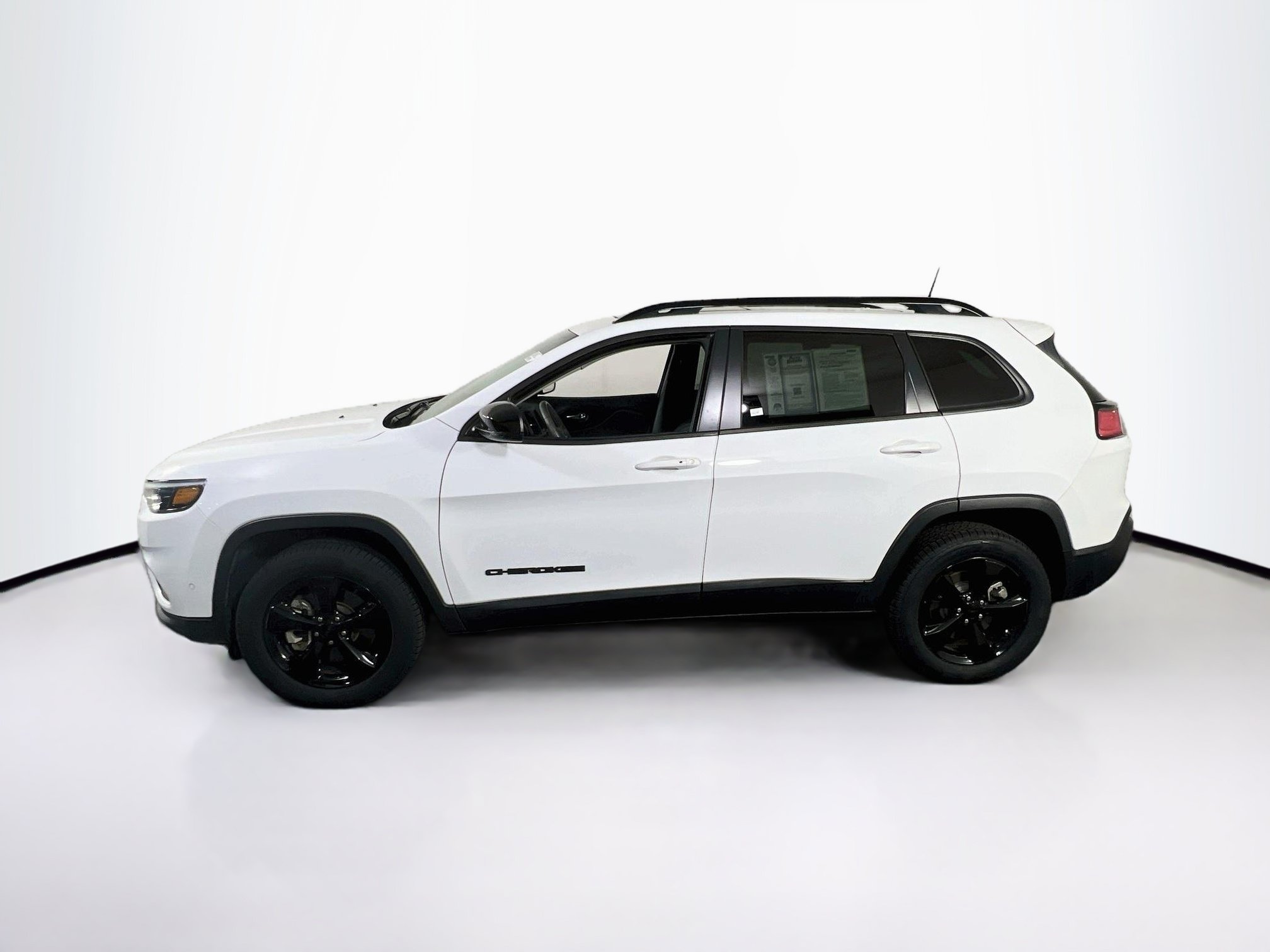 Used 2023 Jeep Cherokee Altitude Lux w/ Lux Elite Package AWD/4WD image 8