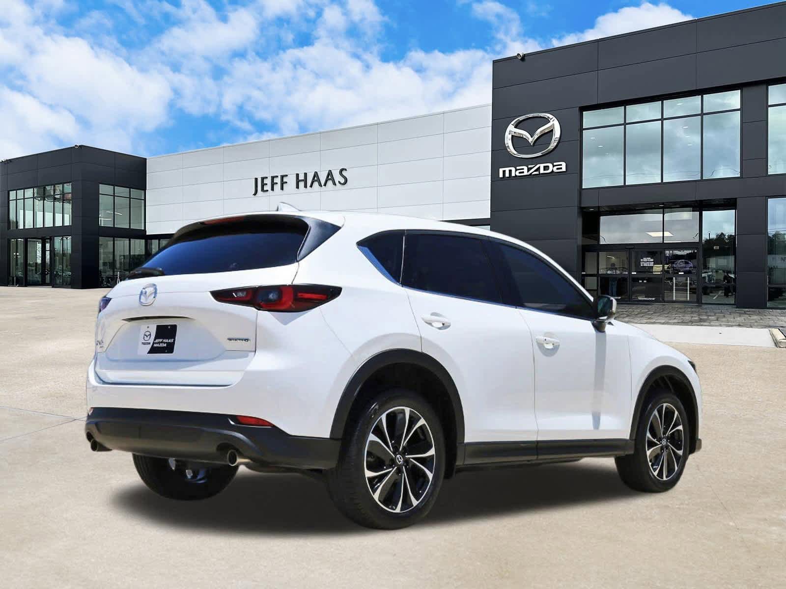 Used 2023 MAZDA CX-5 AWD 2.5 S w/ Premium Plus Pkg image 3