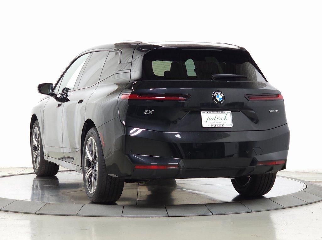 Used 2026 BMW iX xDrive45 image 6