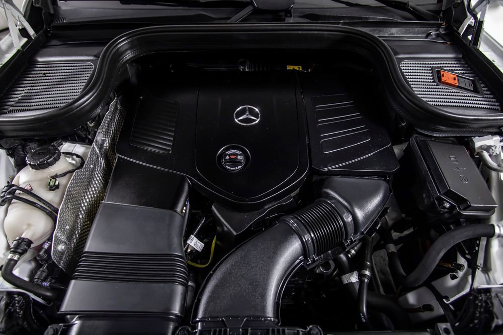 Used 2025 Mercedes-Benz GLE 450e 4MATIC image 47