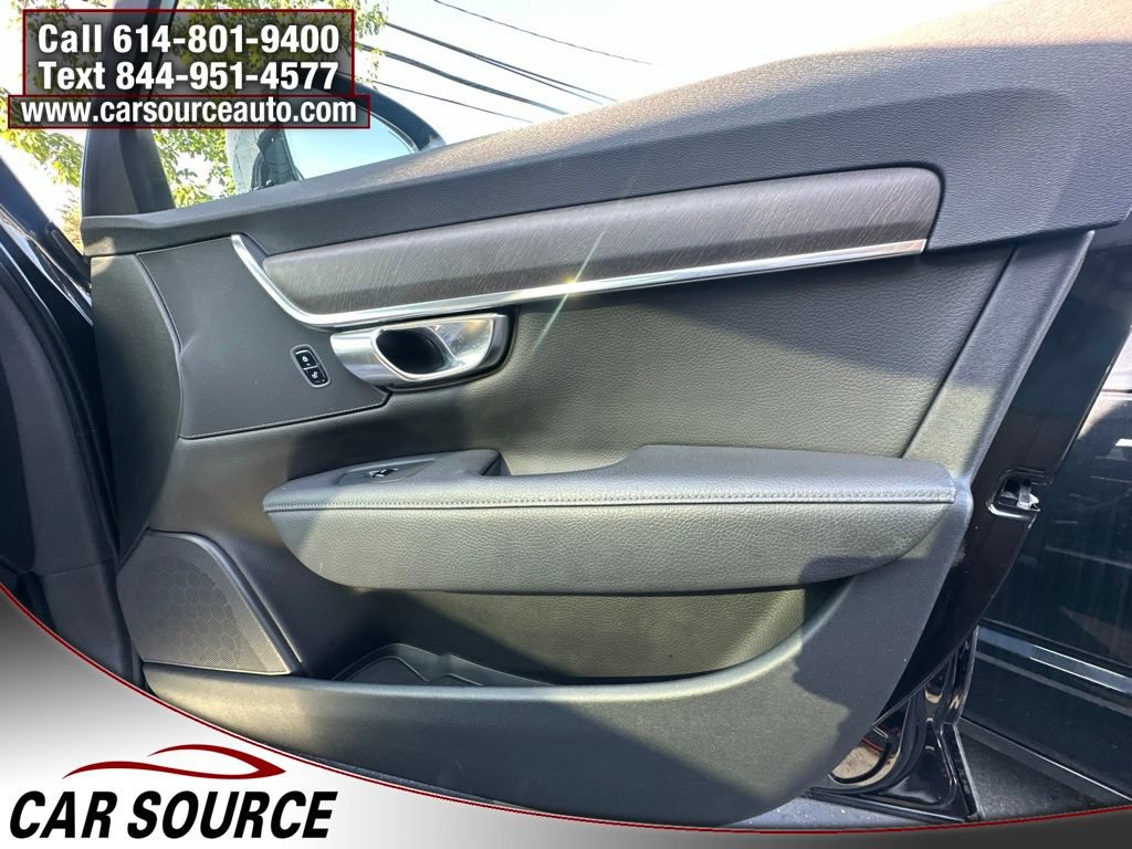 Used 2020 Volvo V90 T6 Cross Country w/ Protection Package Premier AWD/4WD image 30