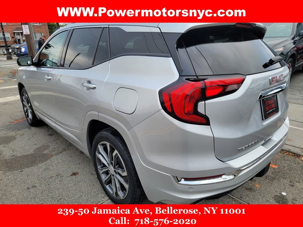 Used 2020 GMC Terrain Denali w/ Denali Premium Package image 4