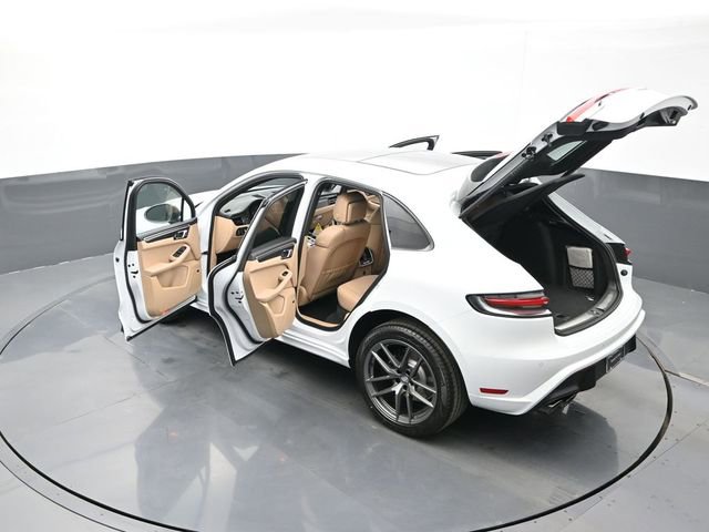 New 2026 Porsche Macan Turbo image 29