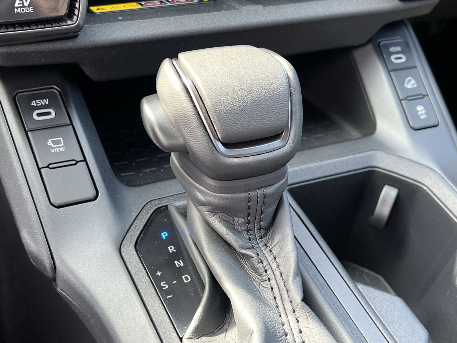 New 2026 Toyota RAV4 XSE image 17