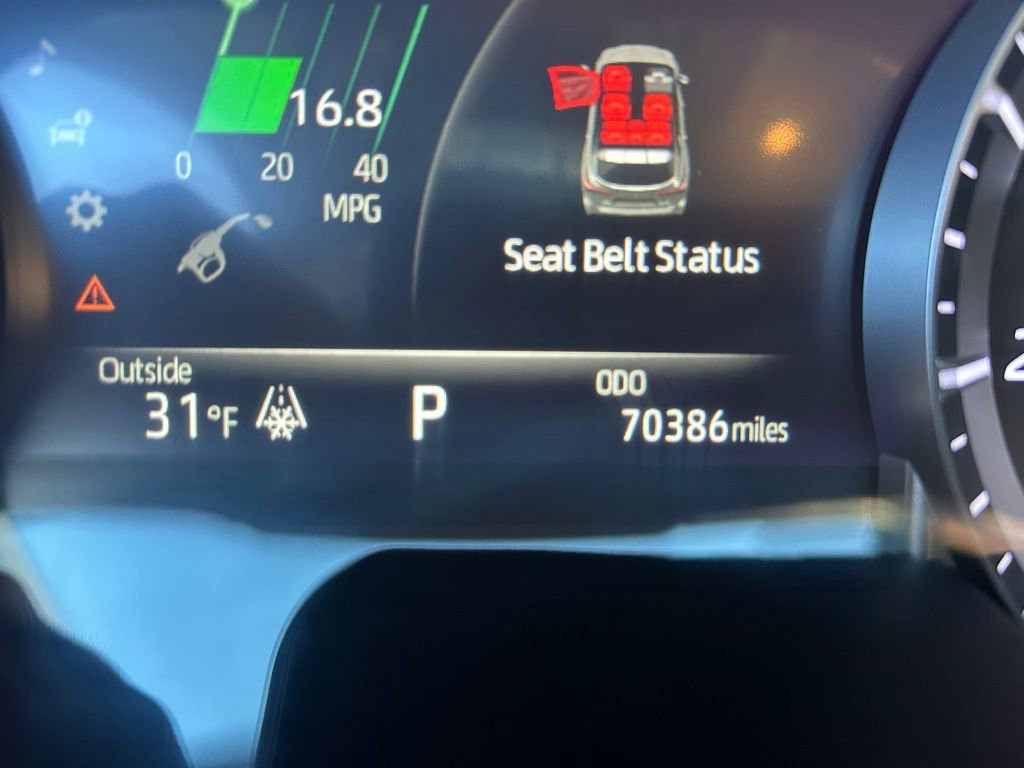 Used 2022 Toyota Highlander Platinum image 16