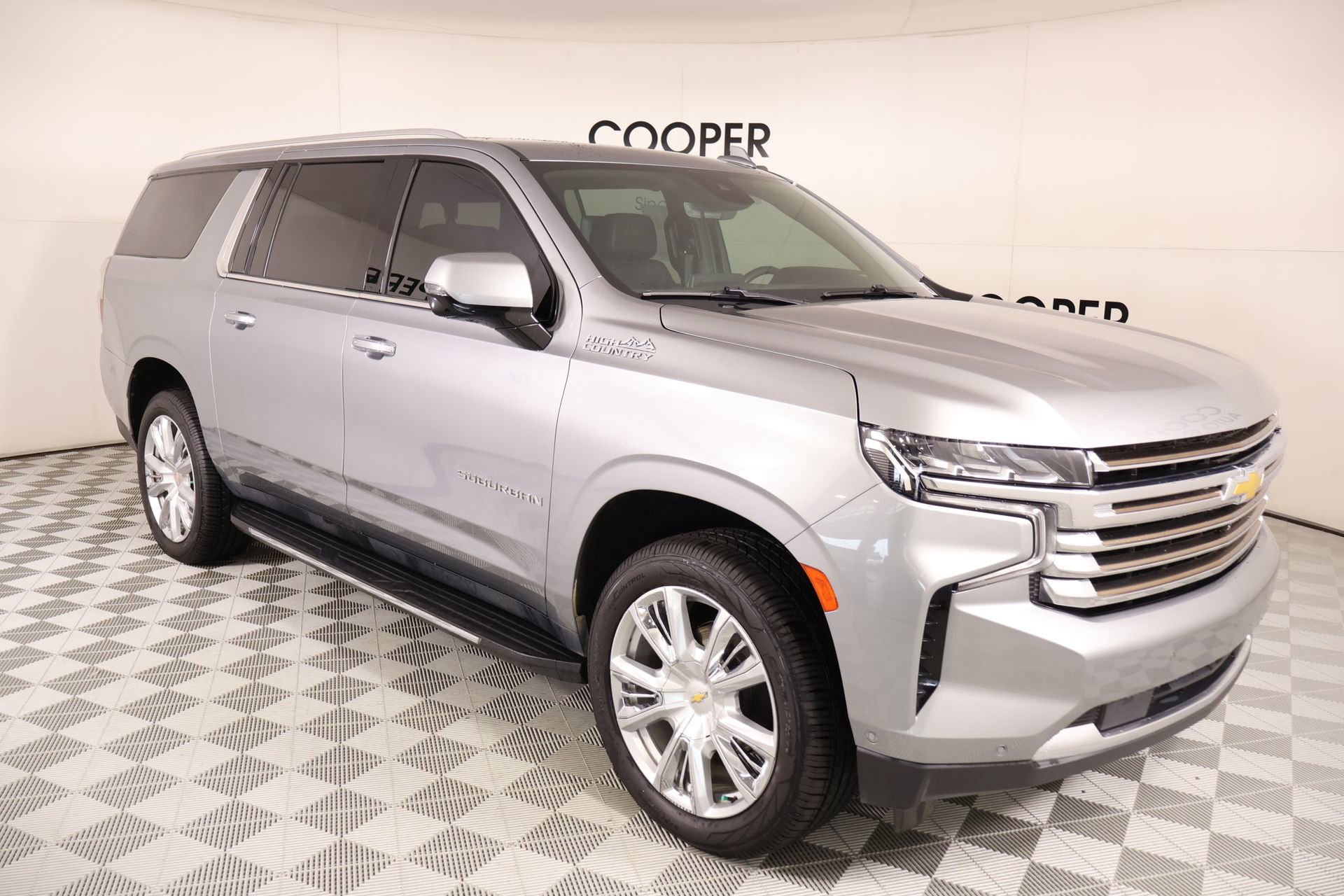 Used 2024 Chevrolet Suburban High Country w/ Advanced Technology Package