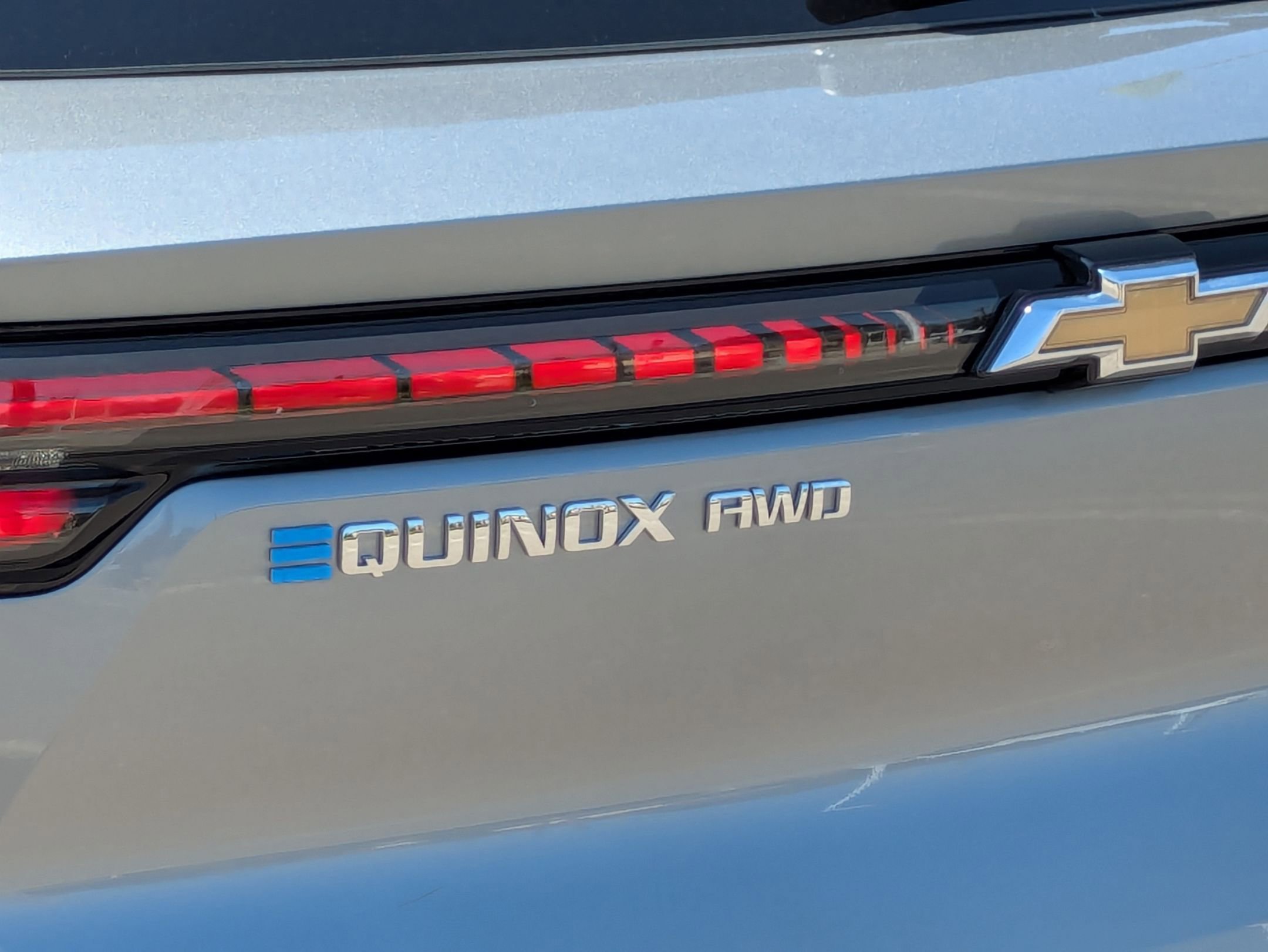 Used 2026 Chevrolet Equinox EV LT image 27