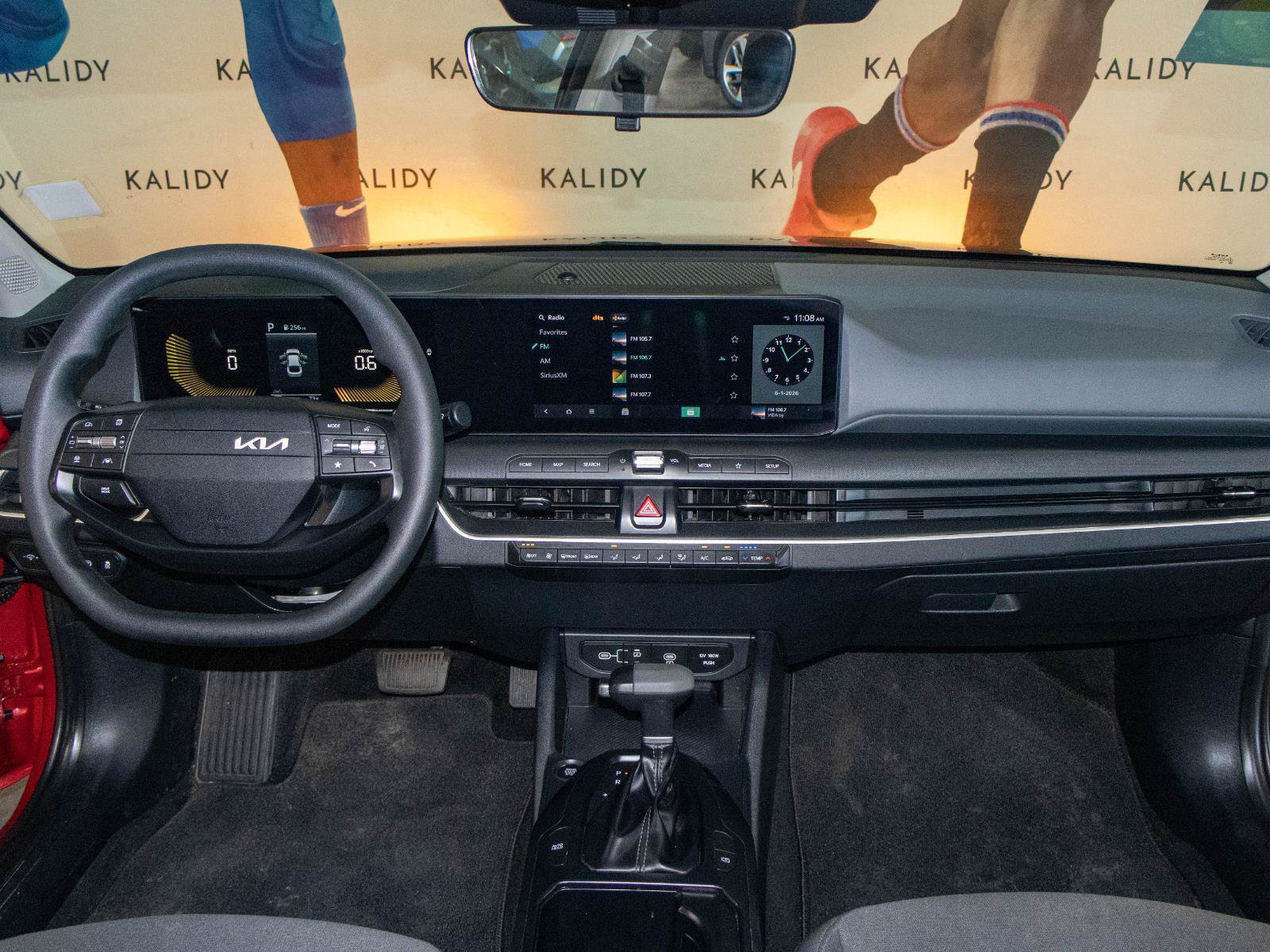 Used 2025 Kia K4 FWD image 3