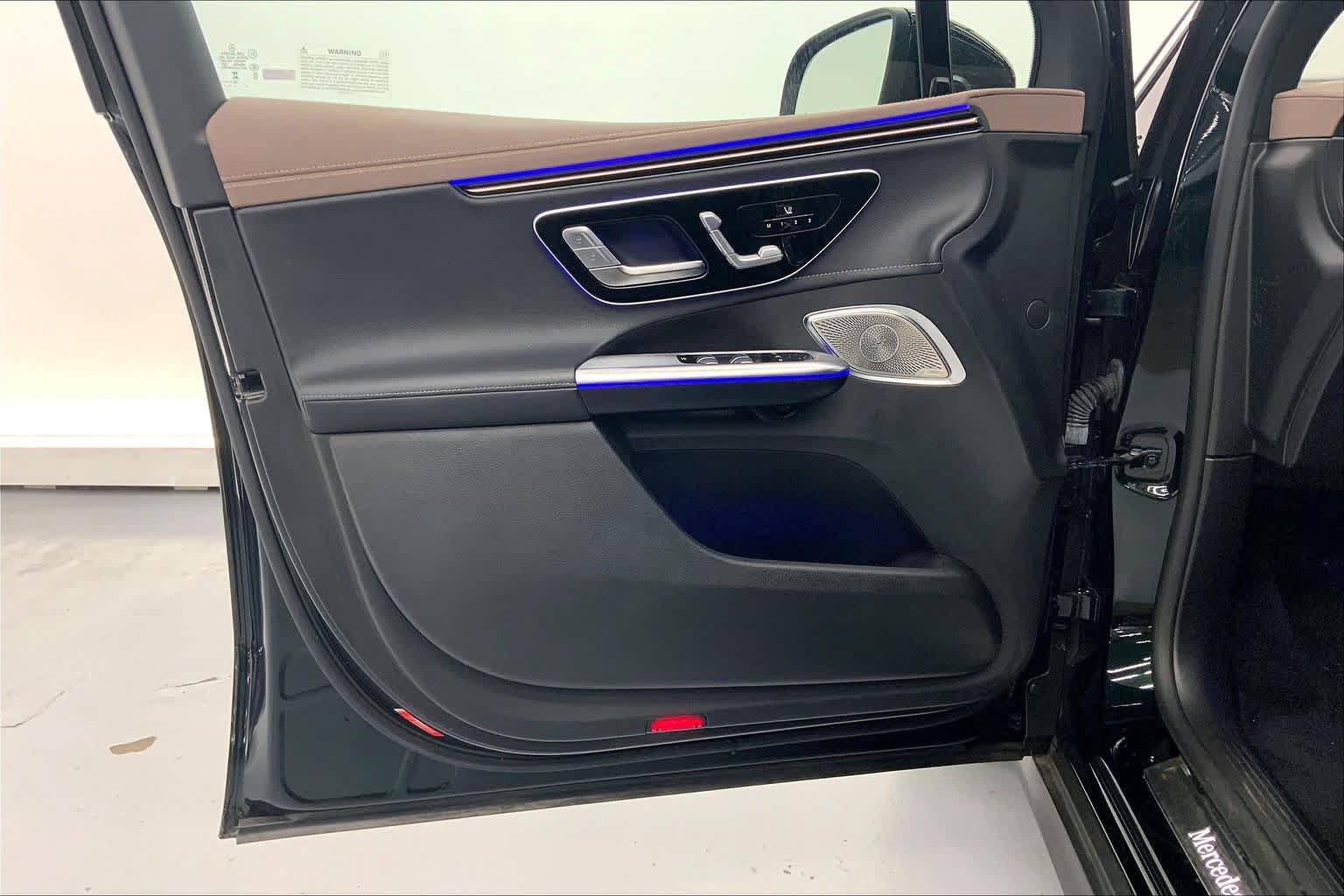Certified 2023 Mercedes-Benz EQE 350+ 4MATIC SUV image 19