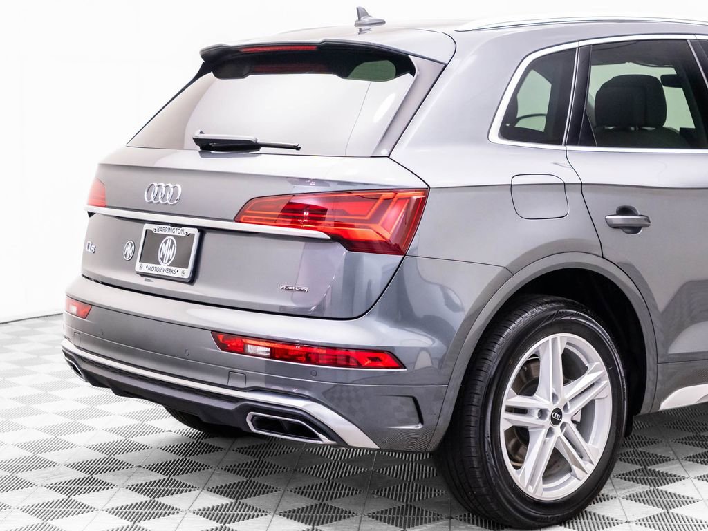 Used 2024 Audi Q5 e Premium Plus w/ Premium Plus Package image 34