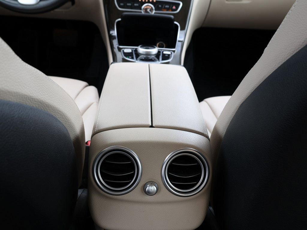 Used 2019 Mercedes-Benz C 300 Sedan w/ Premium Package image 27