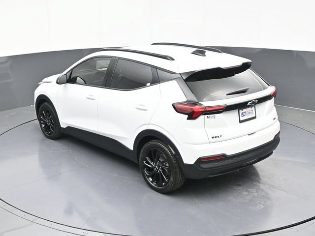 New 2027 Chevrolet Bolt RS FWD image 57