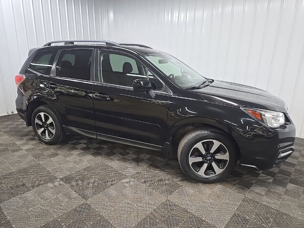 Used 2018 Subaru Forester 2.5i Premium w/ All-Weather Package AWD/4WD image 1