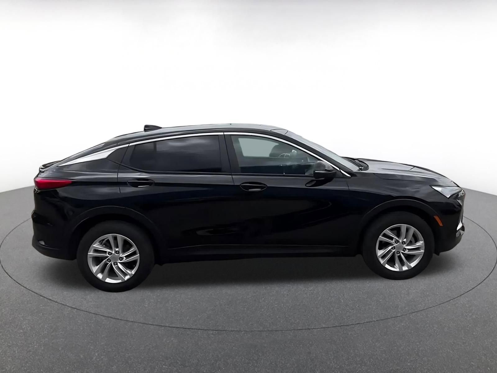 Used 2025 Buick Envista Preferred FWD image 16