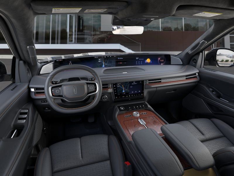 New 2025 Lincoln Navigator Black Label image 9