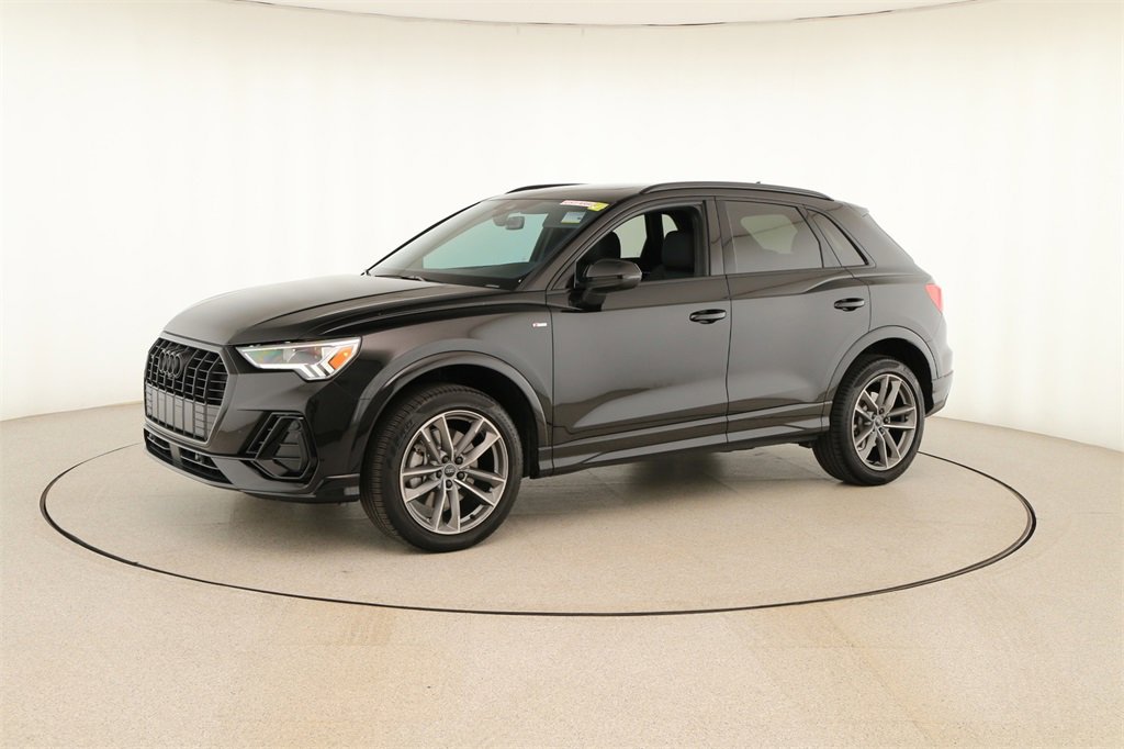 Certified 2024 Audi Q3 2.0T Premium Plus image 13