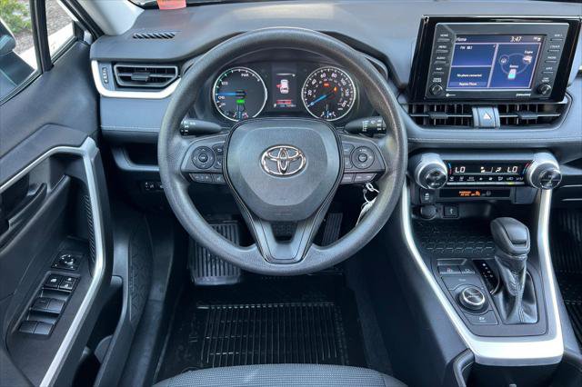 Certified 2022 Toyota RAV4 LE AWD/4WD image 15