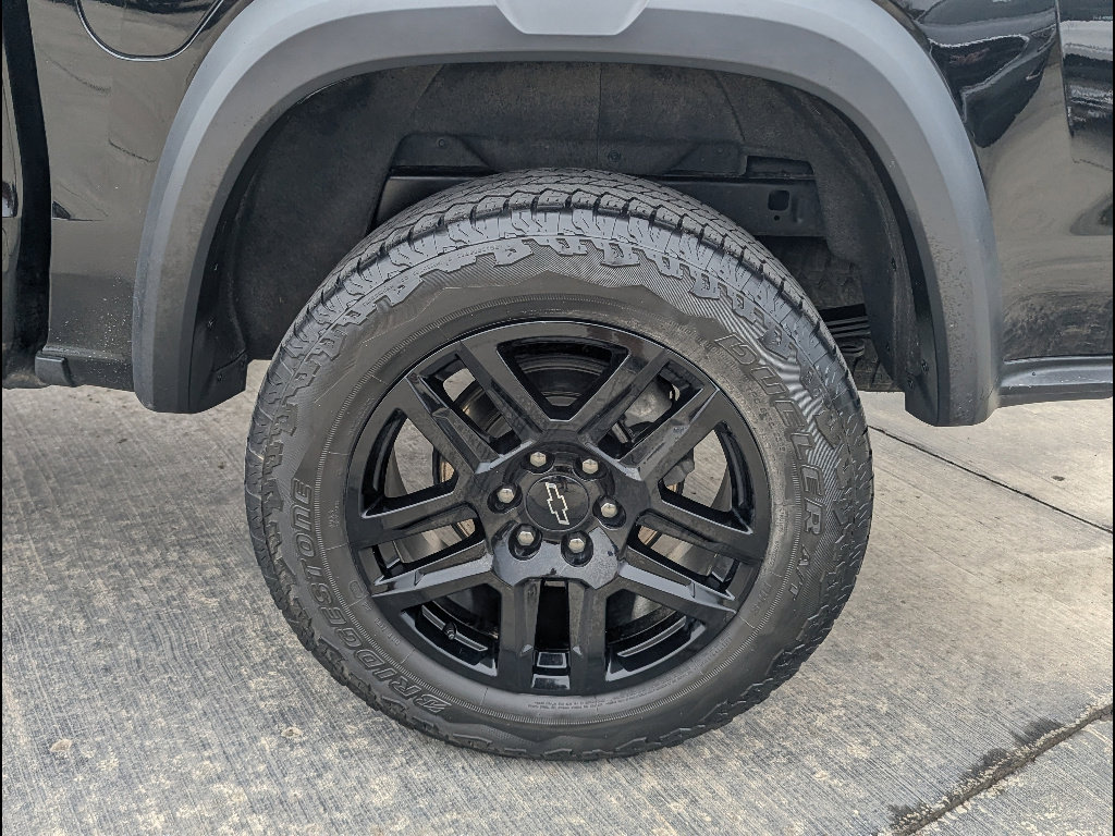 Used 2024 Chevrolet Colorado Trail Boss w/ Advanced Trailering Package image 15