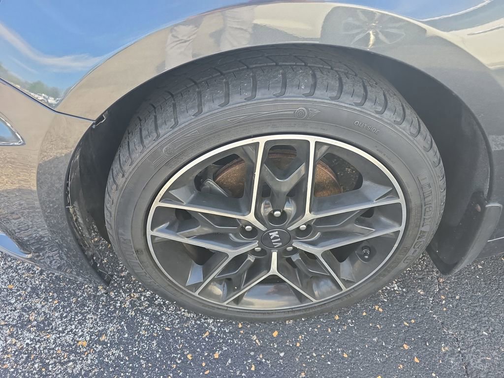 Used 2020 Kia Optima SE image 8