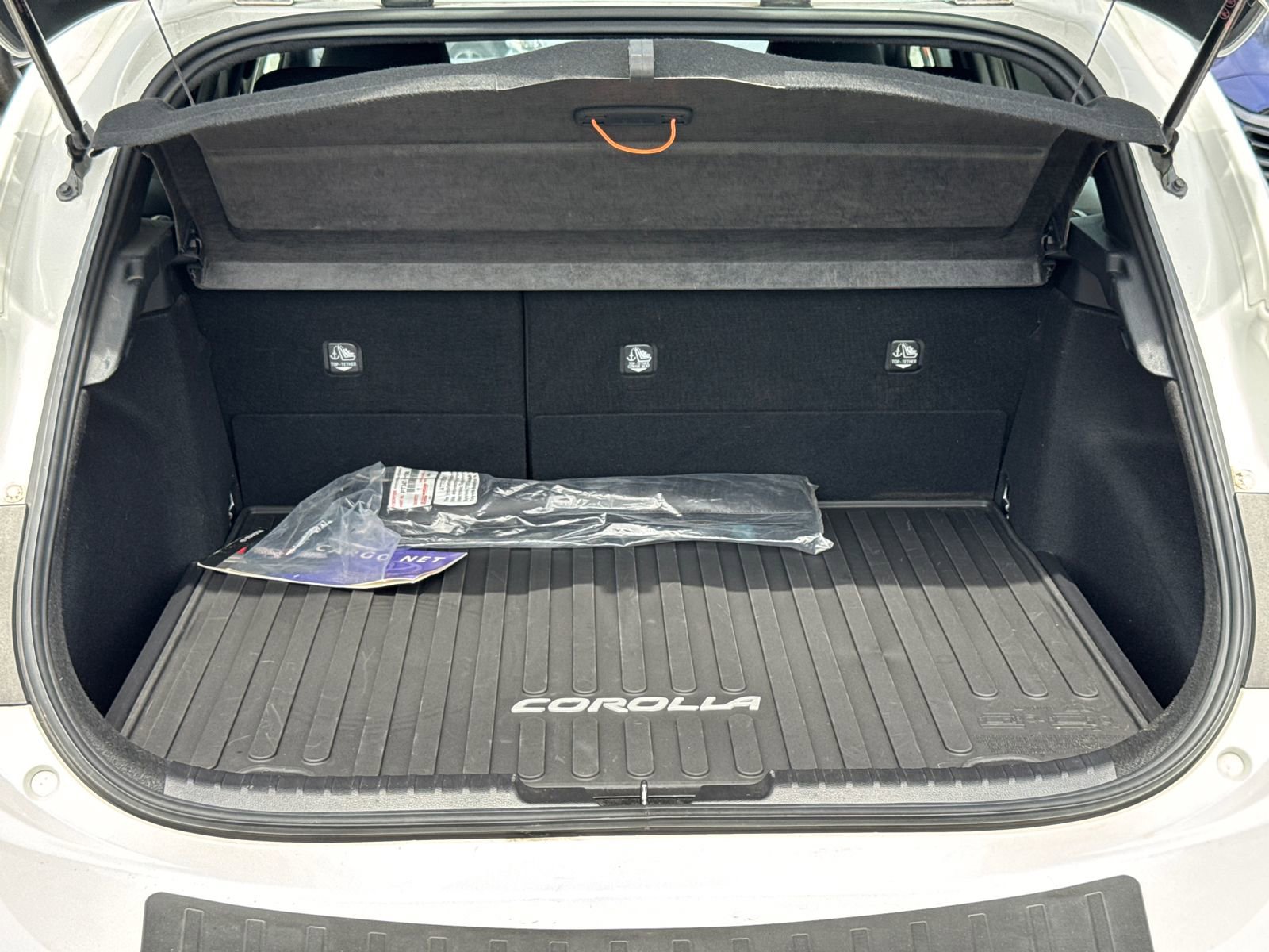 Used 2022 Toyota Corolla SE image 8