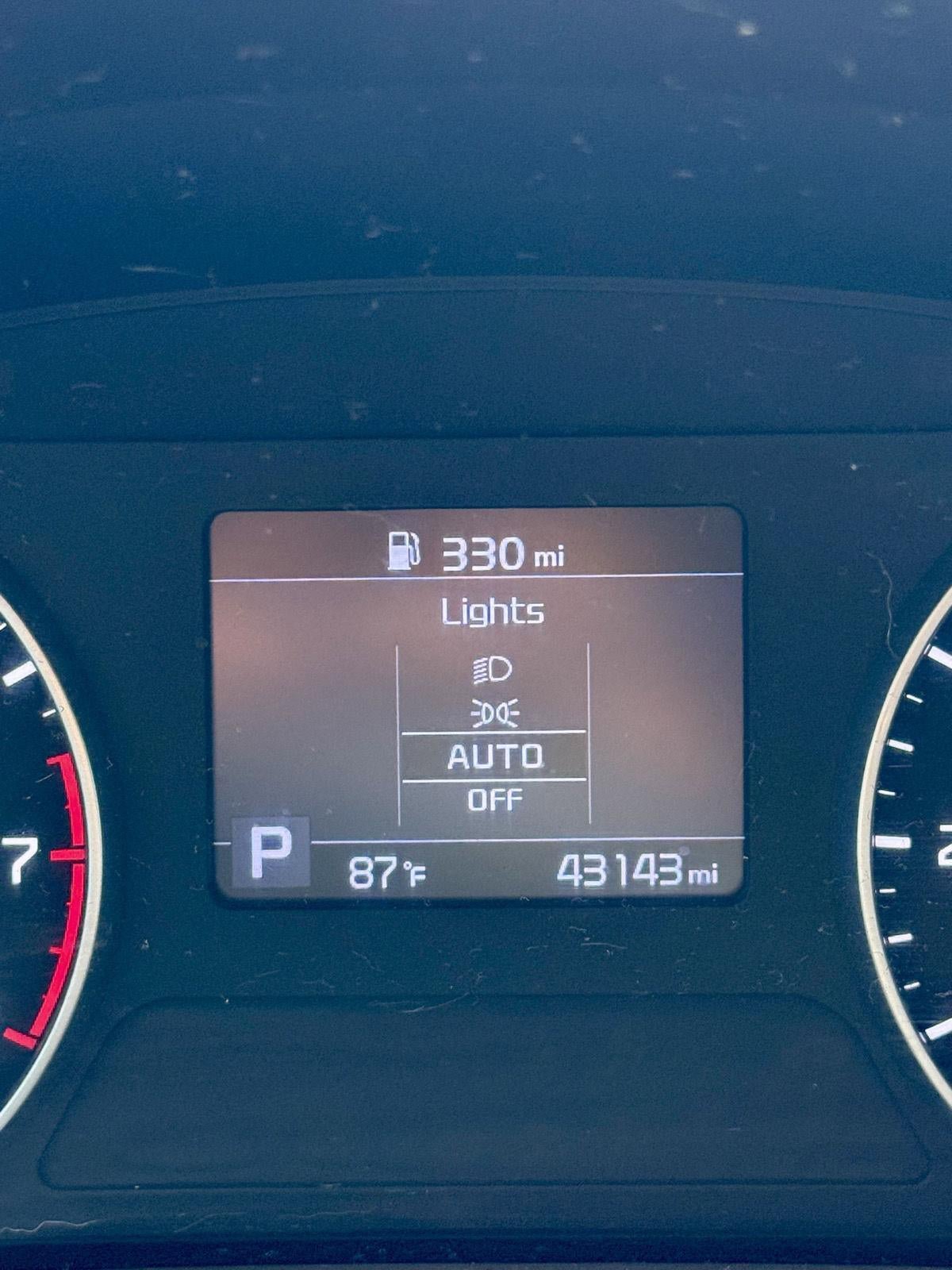 Certified 2023 Kia Seltos EX AWD/4WD image 18