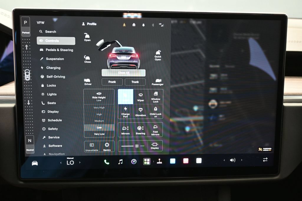 Used 2024 Tesla Model X AWD/4WD image 23